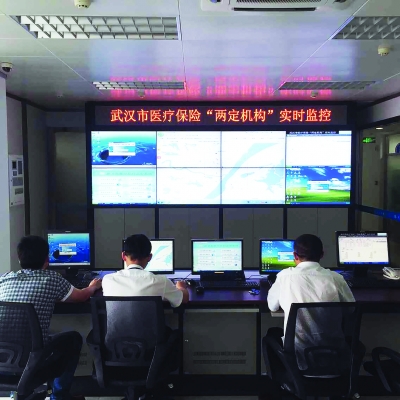 余姚最新药店3000元能套现多少方法分析(最方便真实的余姚急用钱如何提取医保卡里的钱方法)